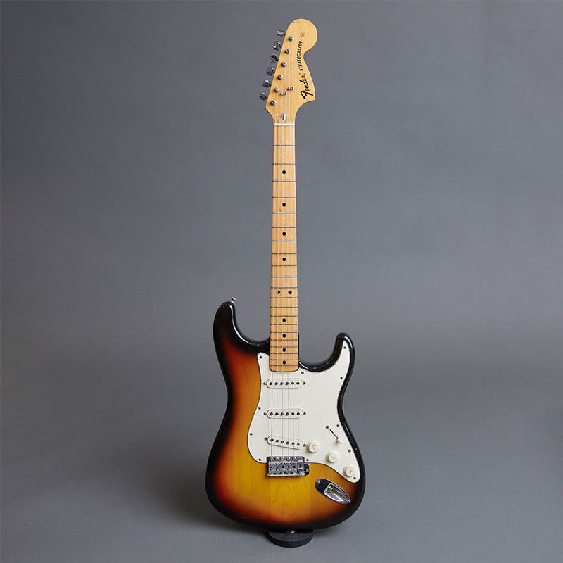 FENDER 1973 Stratocaster 3 Colour Sunburst - Maple Neck