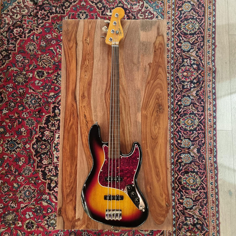 Preloved - SQUIER Classic Vibe '60s Fretless Jazz Bass - 3 Tone Sunburst